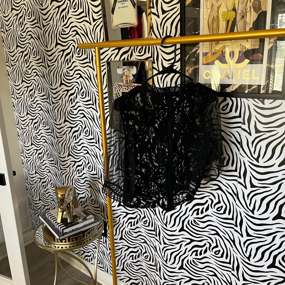 Blouse (versatile) - Picture 3 of 3